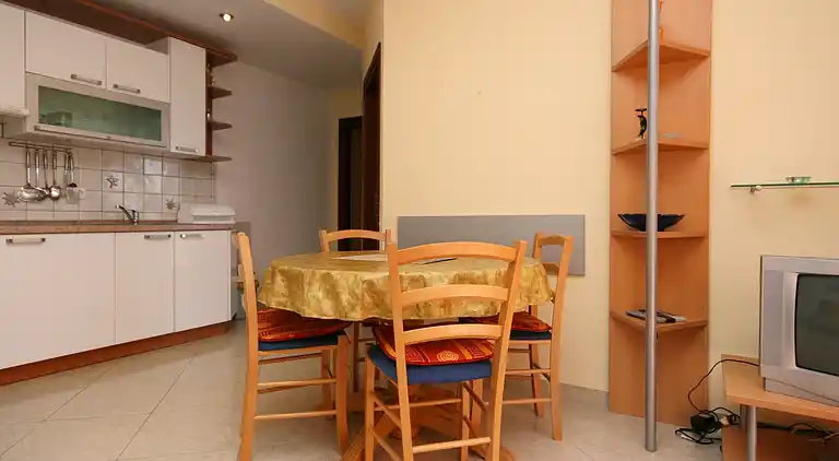 1-Zimmer-Ferienwohnung mit Balkon und Meerblick Dramalj,