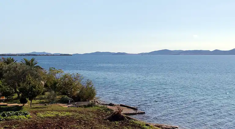 1-Zimmer-Ferienwohnung am Strand Kozino, Zadar (A-5803-c)