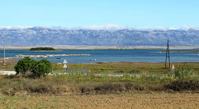 Studio flat with balcony and sea view Privlaka, Zadar