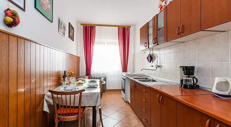 3-Zimmer-Ferienwohnung mit Balkon Privlaka, Zadar (A-5747-d)