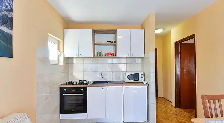 One bedroom apartment with balcony and sea view Bibinje,