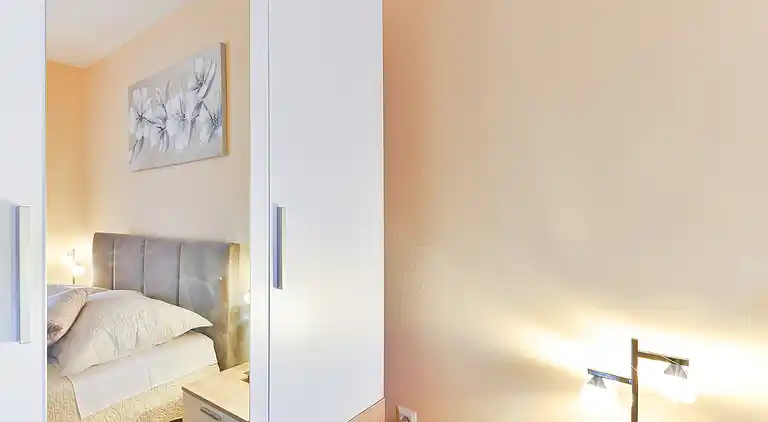 One bedroom apartment with balcony and sea view Bibinje,