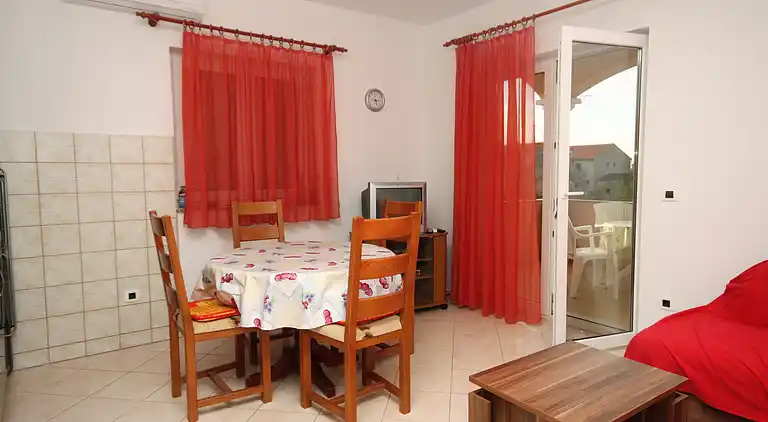 1-Zimmer-Ferienwohnung mit Terrasse Vrsi - Mulo, Zadar