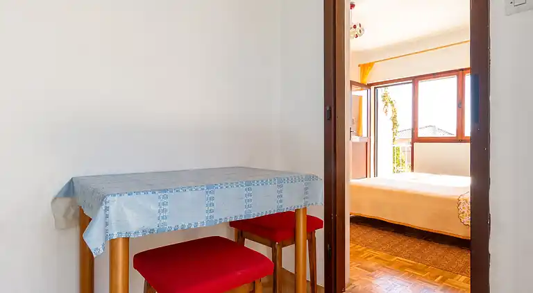 One bedroom apartment near beach Seget Vranjica, Trogir