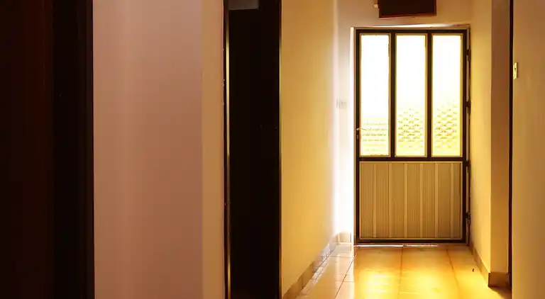 Three bedroom apartment with terrace and sea view