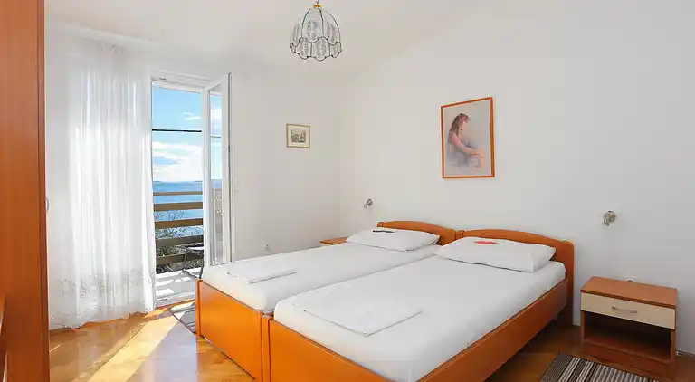 Two bedroom apartment near beach Seget Vranjica, Trogir