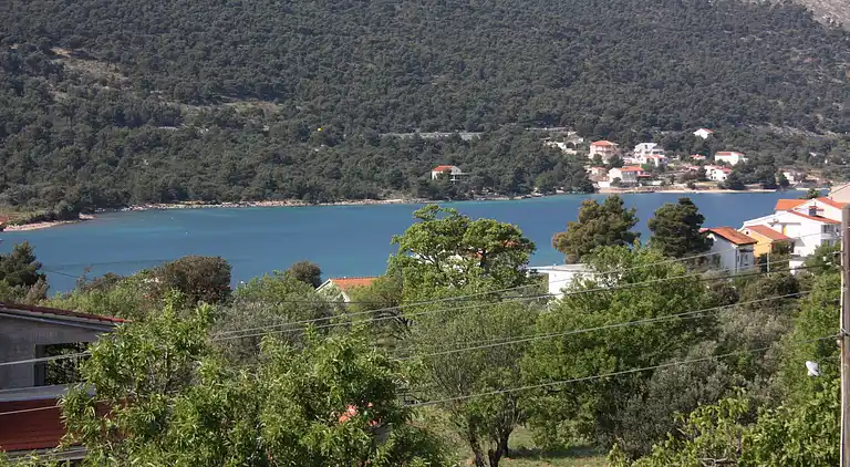 Three bedroom apartment with terrace and sea view