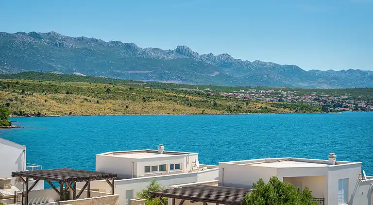 Two bedroom apartment with terrace and sea view Posedarje,