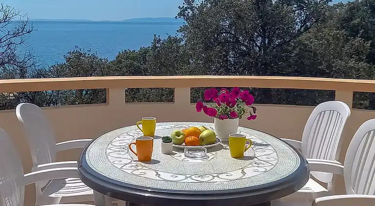 Two bedroom apartment near beach Cove Mulobedanj, Pag