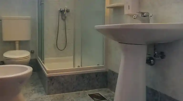 Two bedroom apartment near beach Cove Mulobedanj, Pag