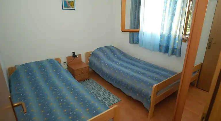 2-Zimmer-Ferienwohnung mit Terrasse Petrcane, Zadar