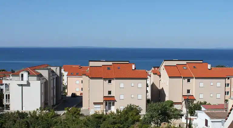 Three bedroom apartment with terrace and sea view Novalja,