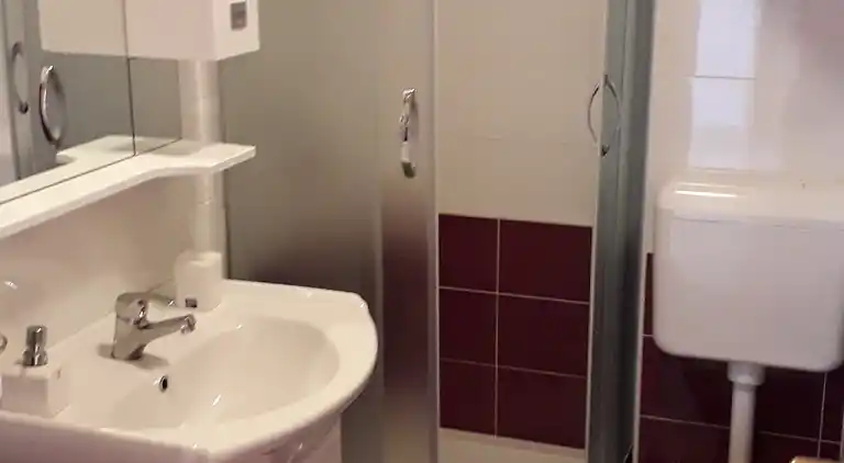 One bedroom apartment near beach Stara Novalja, Pag