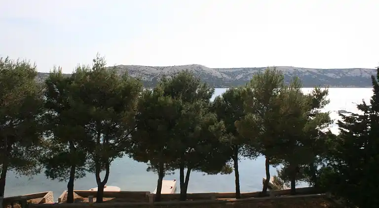 One bedroom apartment near beach Stara Novalja, Pag