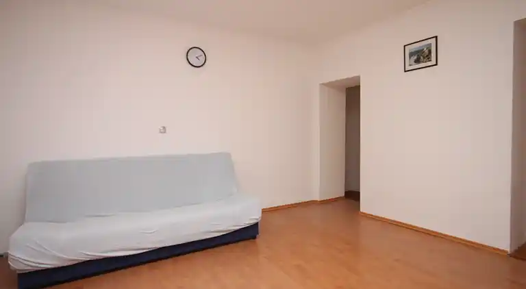 1-Zimmer-Ferienwohnung am Strand Zubovici, Pag (A-6356-d)