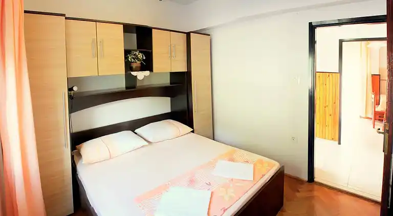 1-Zimmer-Ferienwohnung am Strand Pag (A-6448-b)