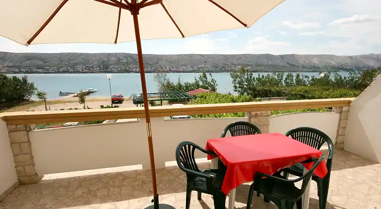 1-Zimmer-Ferienwohnung am Strand Pag (A-6448-b)