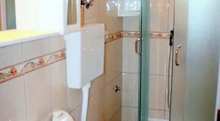 1-Zimmer-Ferienwohnung am Strand Pag (A-6448-b)