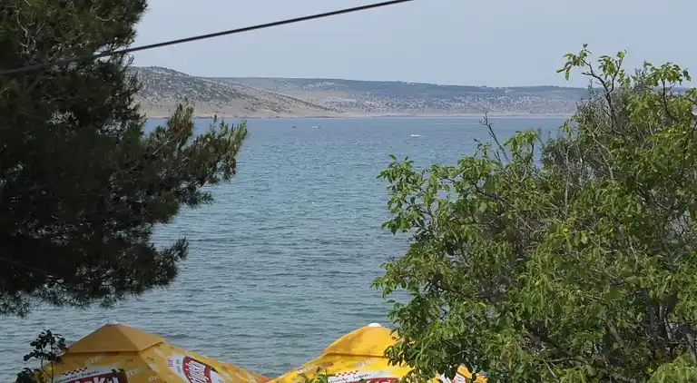 Two bedroom apartment near beach Seline, Paklenica