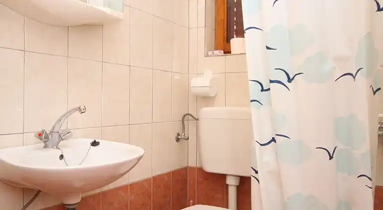 2-Zimmer-Ferienwohnung mit Terrasse und Meerblick Pag