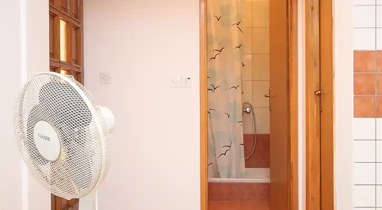 2-Zimmer-Ferienwohnung mit Terrasse und Meerblick Pag