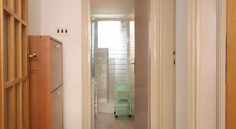 2-Zimmer-Ferienwohnung mit Terrasse Seline, Paklenica