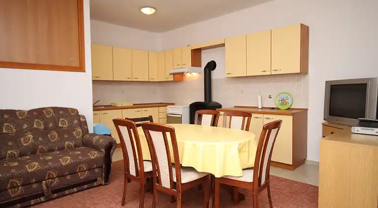 2-Zimmer-Ferienwohnung mit Terrasse Seline, Paklenica
