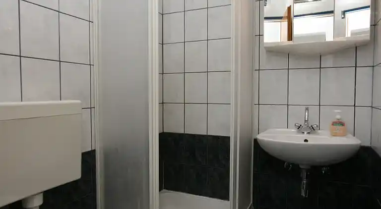 2-Zimmer-Ferienwohnung mit Terrasse und Meerblick Starigrad,