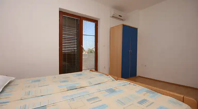 2-Zimmer-Ferienwohnung mit Terrasse und Meerblick Starigrad,