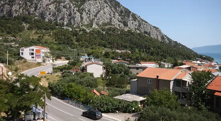 One bedroom apartment with balcony and sea view Gradac,