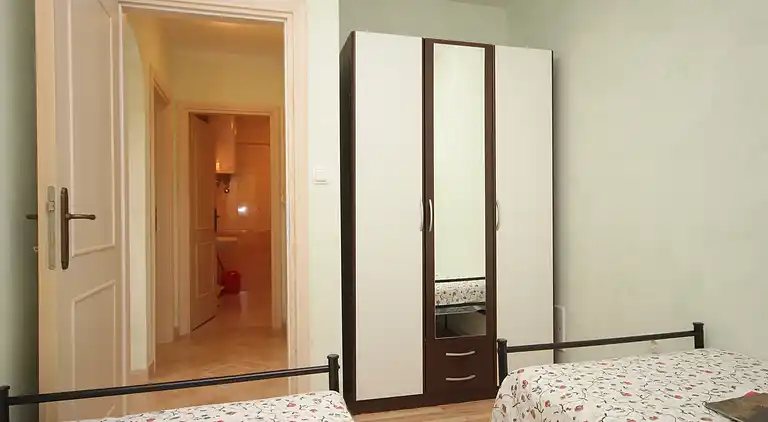 Two bedroom apartment with terrace Umag (A-6932-b)