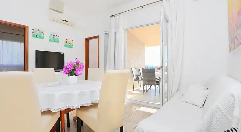 3-Zimmer-Ferienwohnung am Strand Okrug Donji, Ciovo