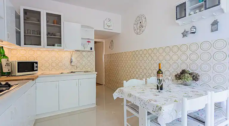 One bedroom apartment near beach Živogošće - Porat, Makarska