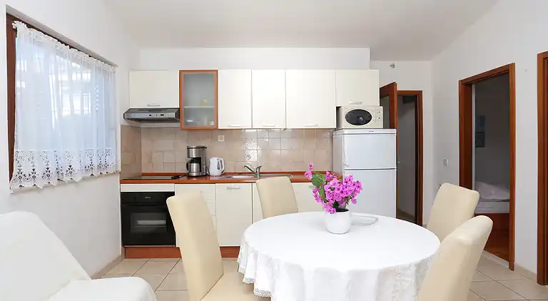 3-Zimmer-Ferienwohnung am Strand Okrug Donji, Ciovo