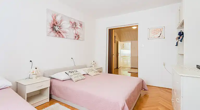 One bedroom apartment near beach Živogošće - Porat, Makarska