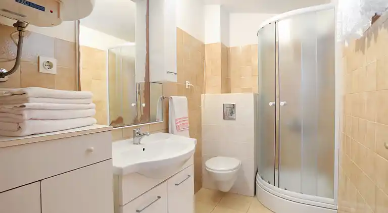 3-Zimmer-Ferienwohnung am Strand Okrug Donji, Ciovo