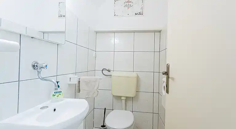 One bedroom apartment near beach Živogošće - Porat, Makarska