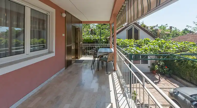 2-Zimmer-Ferienwohnung mit Terrasse Umag (A-7063-a)