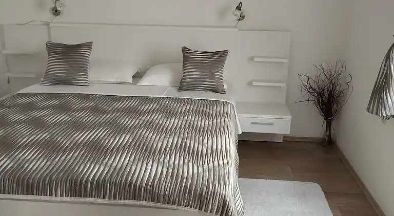 2-Zimmer-Ferienwohnung mit Terrasse Porec (A-7154-b)