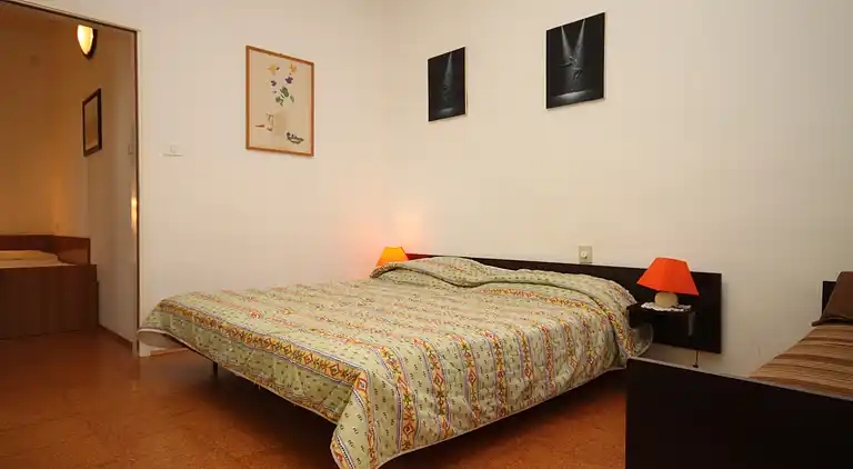 2-Zimmer-Ferienwohnung mit Terrasse Umag (A-7171-b)