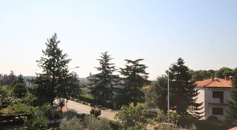 2-Zimmer-Ferienwohnung mit Terrasse Umag (A-7171-a)