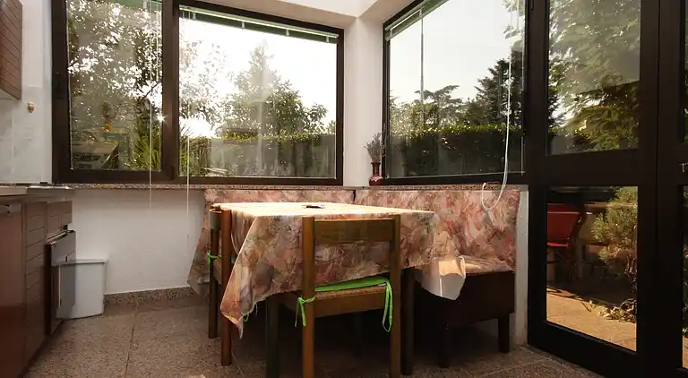 2-Zimmer-Ferienwohnung mit Terrasse Umag (A-7171-b)