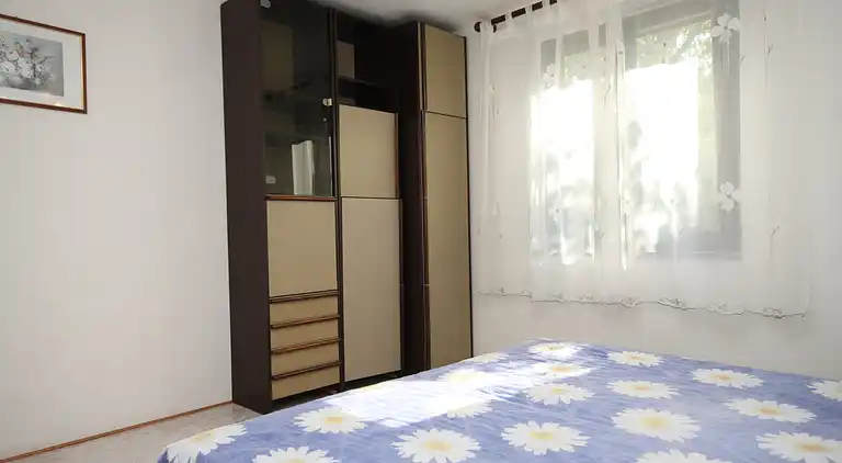 1-Zimmer-Ferienwohnung mit Terrasse Umag (A-7171-d)