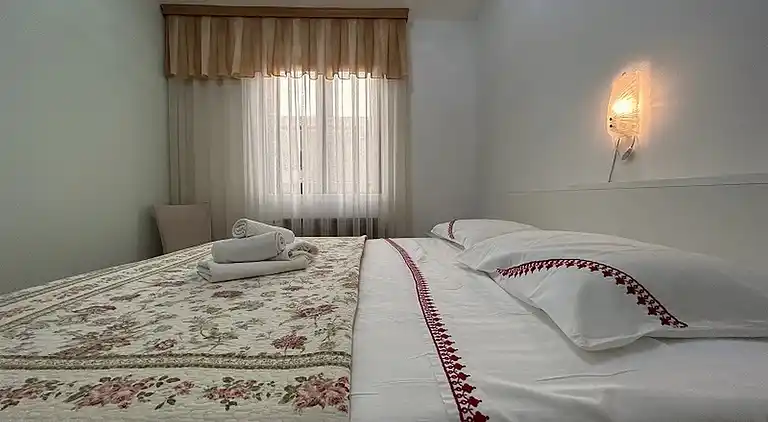 Two bedroom apartment with terrace Novigrad (A-7108-a)