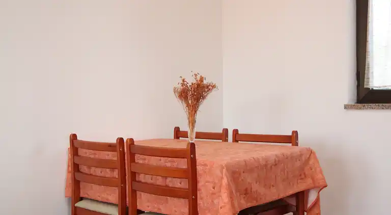 2-Zimmer-Ferienwohnung mit Terrasse Umag (A-7171-a)