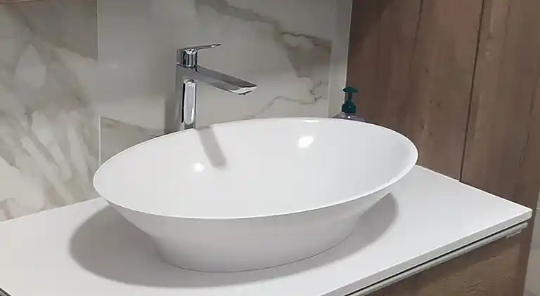 1-Zimmer-Ferienwohnung am Strand Medveja, Opatija (A-7722-b)