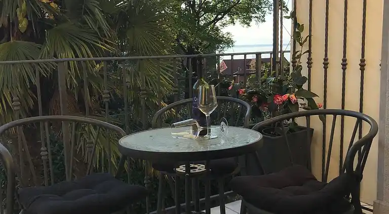 One bedroom apartment with terrace and sea view Lovran,