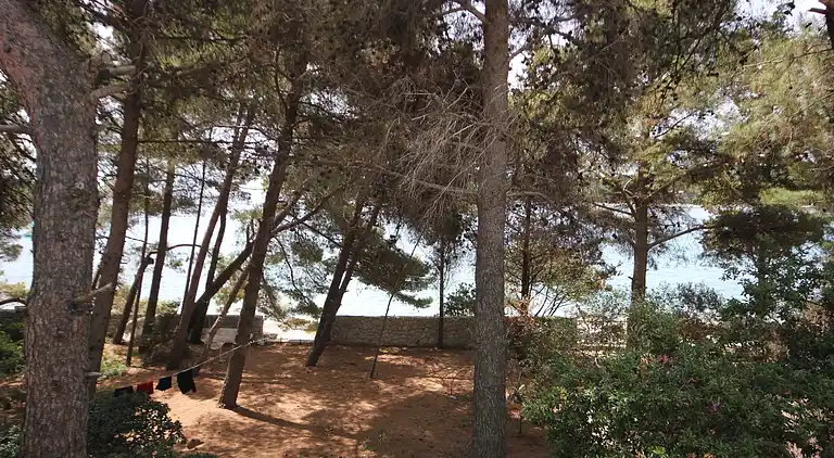 1-Zimmer-Ferienwohnung am Strand Artatore, Losinj (A-7935-c)