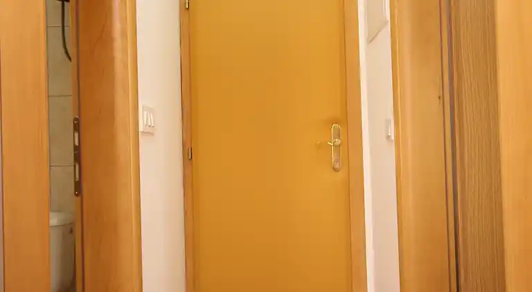 2-Zimmer-Ferienwohnung mit Terrasse Artatore, Losinj