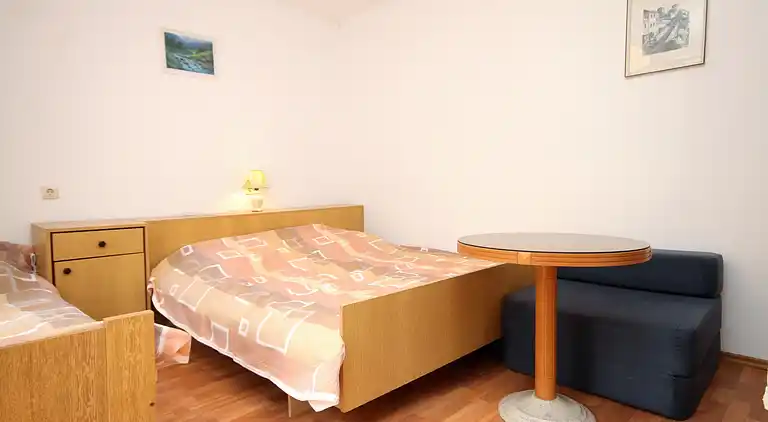 One bedroom apartment with air-conditioning Cavtat,